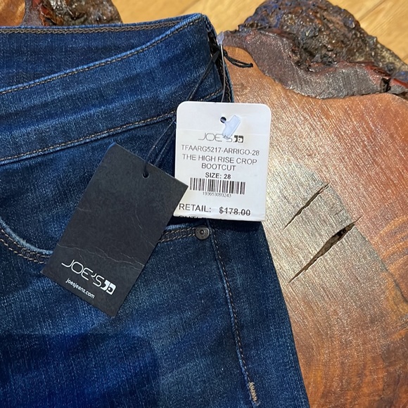 NWT Joe’s Jeans high rise size 28 w 26” crop bootcut - Picture 2 of 12